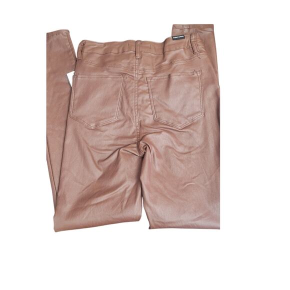 Almost Famous Women's Brown Super High Rise Skinny Pants Size 1 - Picture 2 of 3